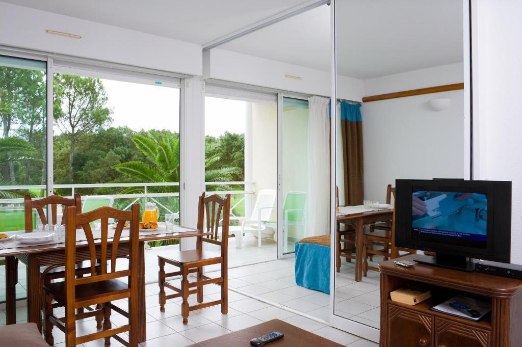 Apart-hotel Madame Du Golf